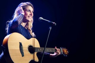 Laura Laune